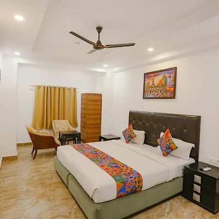 Hotel Fabexpress Taj Residency Near Yashobhoomi Convention Centre Delhi  Esterno foto
